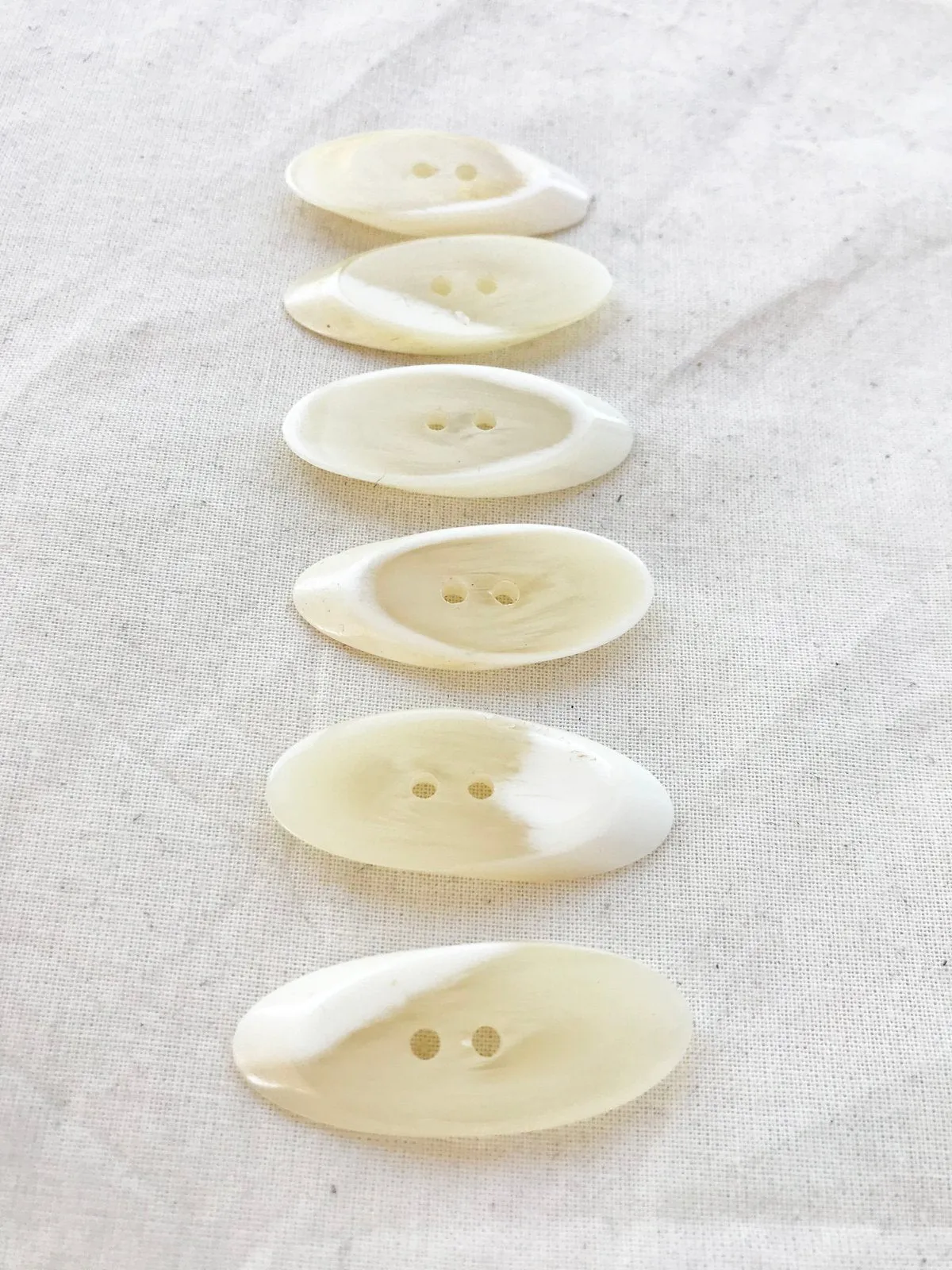 6 ct Julienne Ivory Poly Coat Buttons