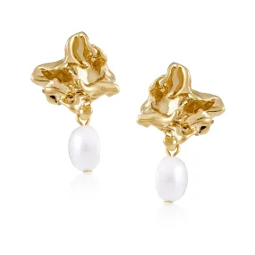 Greta Pearl Earring