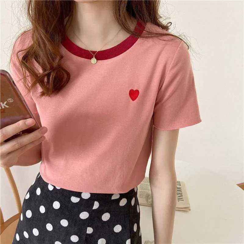 Women's Casual Heart Embroidered Contrast Color T-shirts